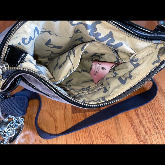 Juicy Couture Vintage Y2K Crossbody - Picture 5 of 5